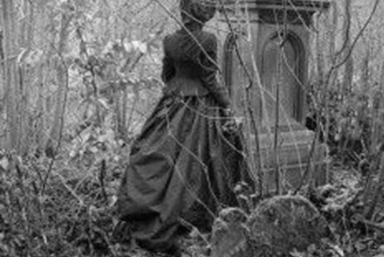 Haunted History Tour cemetery