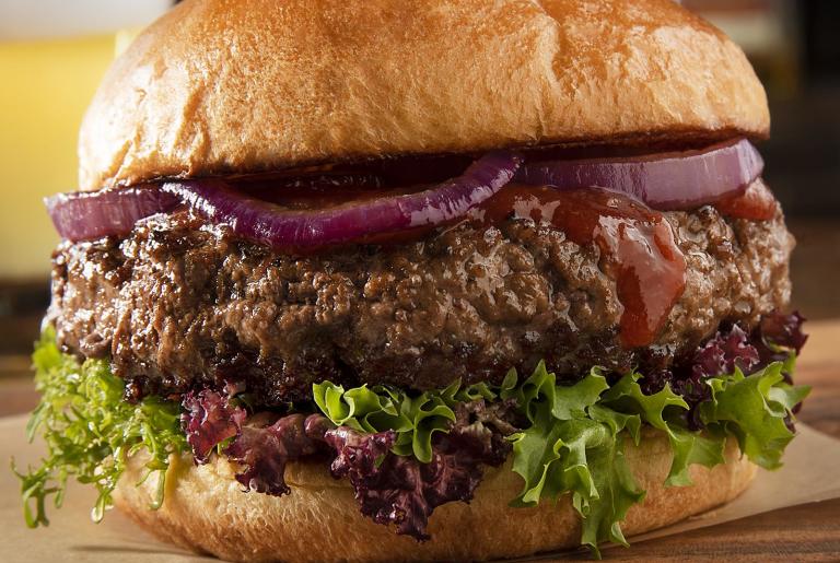 Filet Burger and a cold Beer