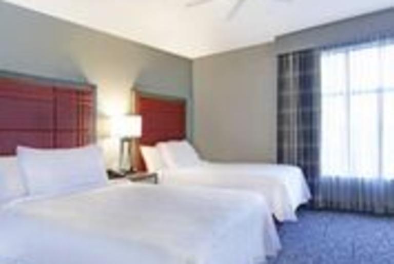 2 Queens Bedrooms
