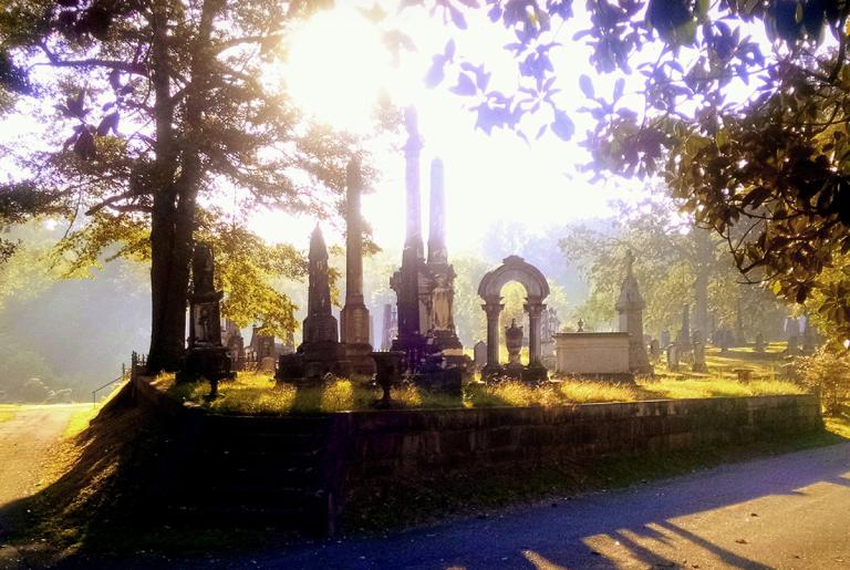 Oconee Hill Cemetery