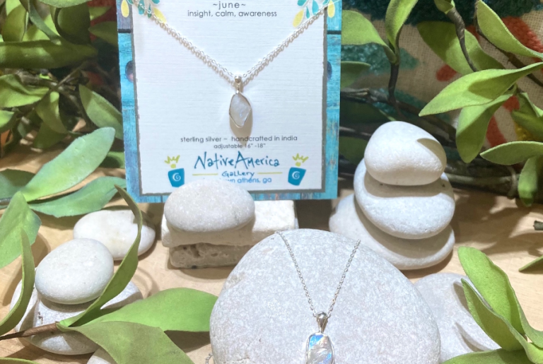 Native America Necklace